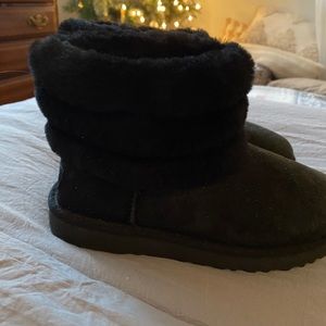 Ugg black slippers size 7